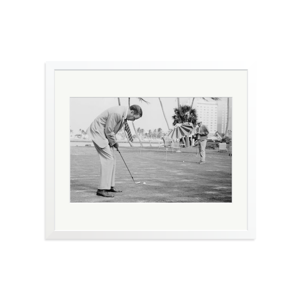 Frank Sinatra Golfing