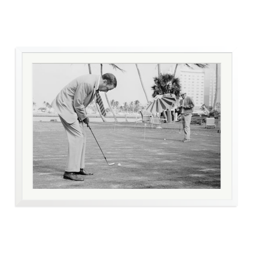 Frank Sinatra Golfing
