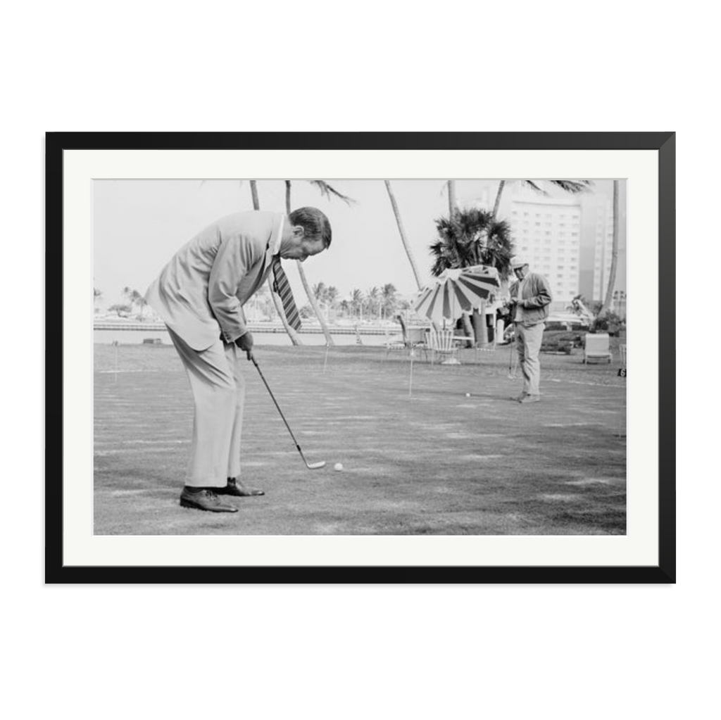Frank Sinatra Golfing